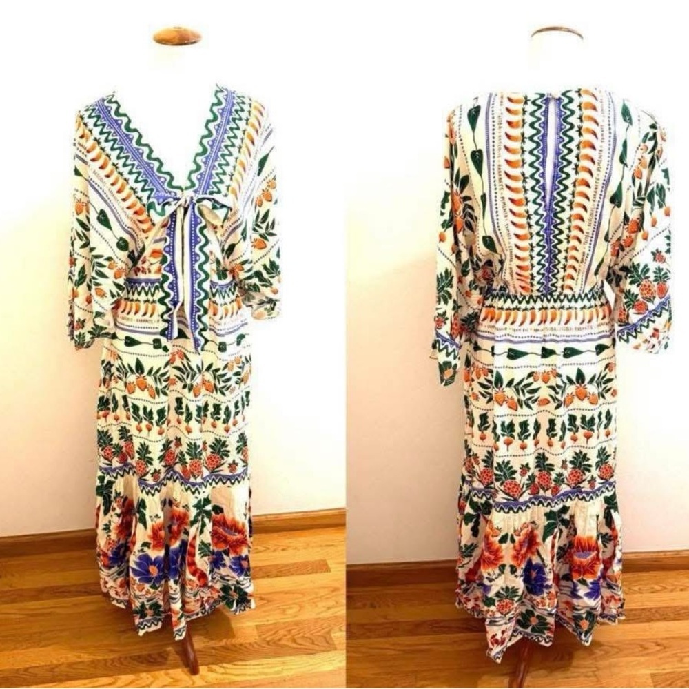 L6. FARM Rio Multicolor Floral Maxi Dress - Picture 2 of 2
